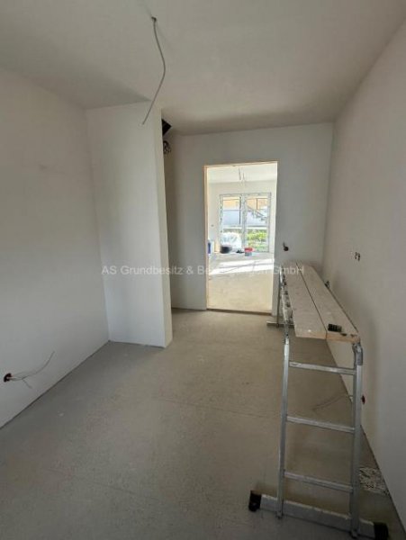 Burglengenfeld Stilvolle Doppelhaushälfte incl. Grundstück und Garage in Burglengenfeld zu verkaufen! Haus kaufen