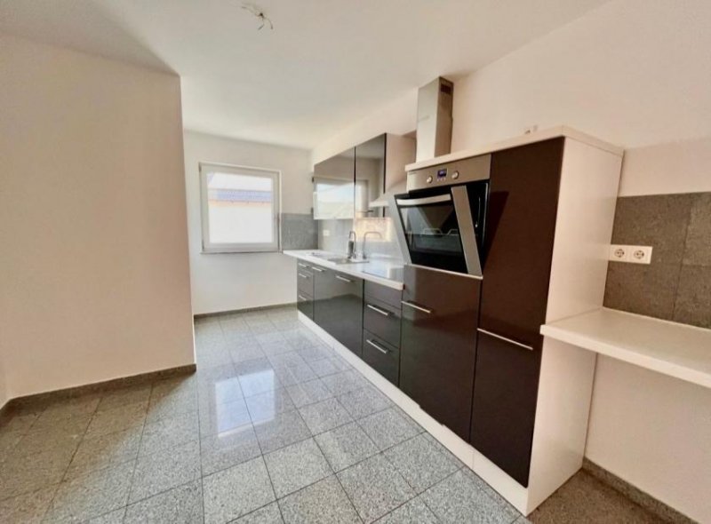 Pocking Provisionsfreie 2 Zimmer Eigentumswohnung in 6-Fam. Haus / 1. Stock links Wohnung kaufen