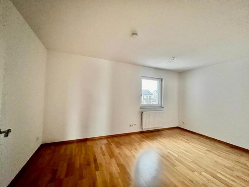 Pocking Provisionsfreie 2 Zimmer Eigentumswohnung in 6-Fam. Haus / 1. Stock mit Balkon Wohnung kaufen