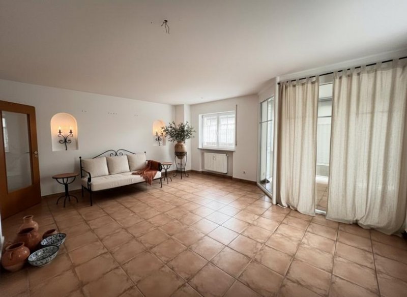 Bad Füssing Gepflegte 2 Zimmer Eigentumswohnung - Erdgeschoss mit Wintergarten Wohnung kaufen