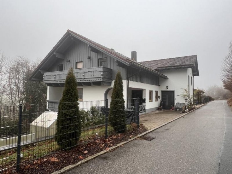 Thyrnau Gepflegtes Mehrfamilienhaus mit traumhaftem Weitblick Haus kaufen