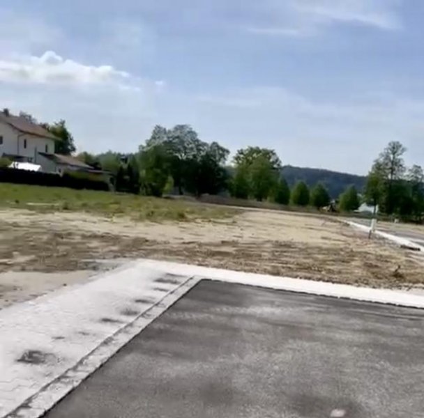 Ering Bauträger-Baugrundstück für 5 ETW mit Baugenehmigung - provisionsfrei Grundstück kaufen