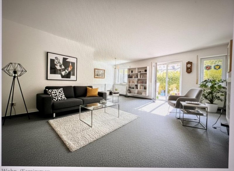 Kirchham 3 Zimmer Erdgeschosswohnung mit Terrasse und Gartenanteil Wohnung kaufen