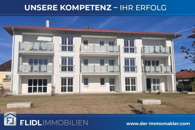 Kirchham Exklusive 3 Zimmer in 9 Fam. Haus oberste Etage mit Balkon Wohnung kaufen