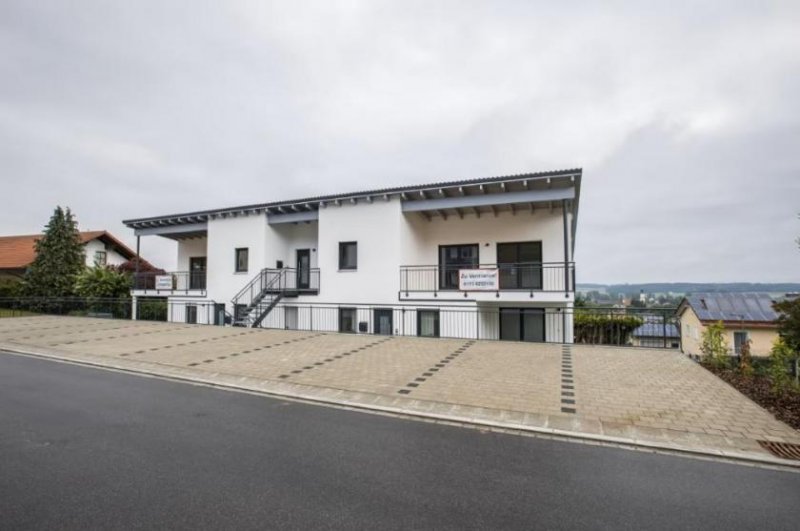 Eichendorf Renditeobjekt - Mehrfamilienhaus mit 4 Wohneinheiten Gewerbe kaufen