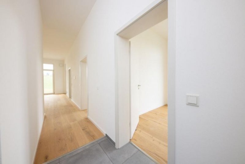 Vilshofen an der Donau ✔ Erstbezug ✔ Freundliche Terrassenwohnung in Vilshofen an der Donau Wohnung kaufen