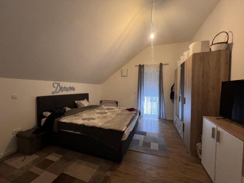 Aidenbach gepflegte 4 Zimmerwohnung im DG mit Balkon - B5 Wohnung kaufen