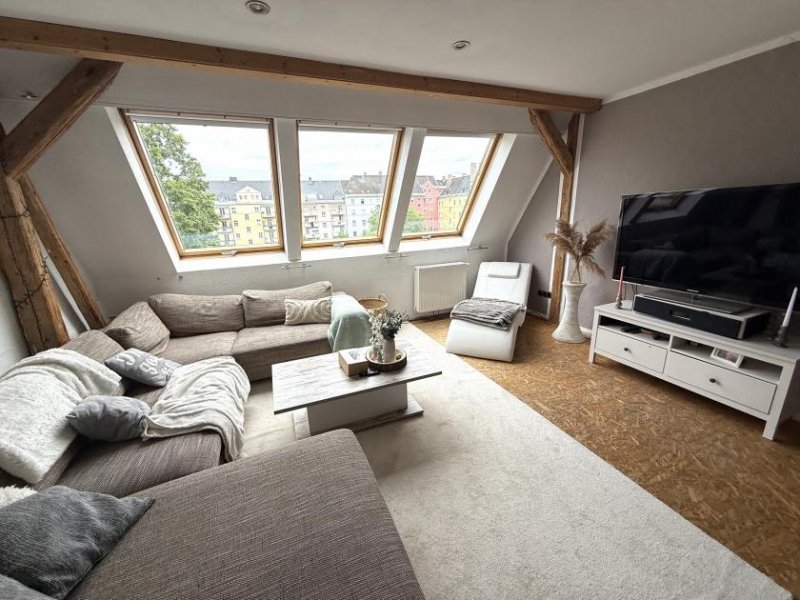 Hof 1102 - 9 Prozent Mietrendite ? Stilvolles Mehrfamilienhaus in Hof Gewerbe kaufen