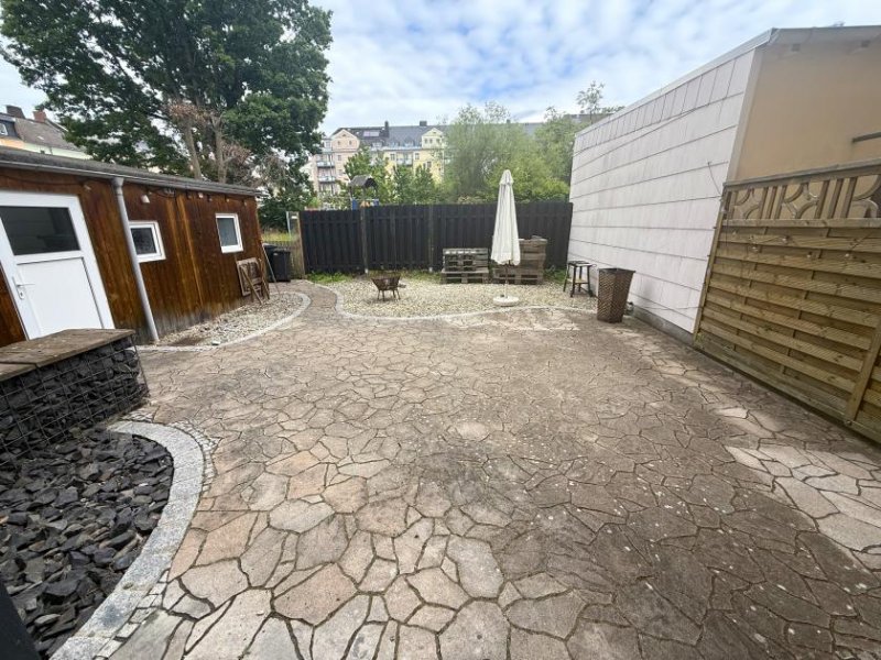 Hof 1102 - 9 Prozent Mietrendite ? Stilvolles Mehrfamilienhaus in Hof Gewerbe kaufen