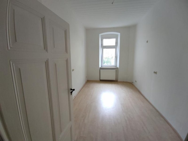 Hof 1103 - Repräsentatives Mehrfamilienhaus als Aufteilungsobjekt in Hof Gewerbe kaufen