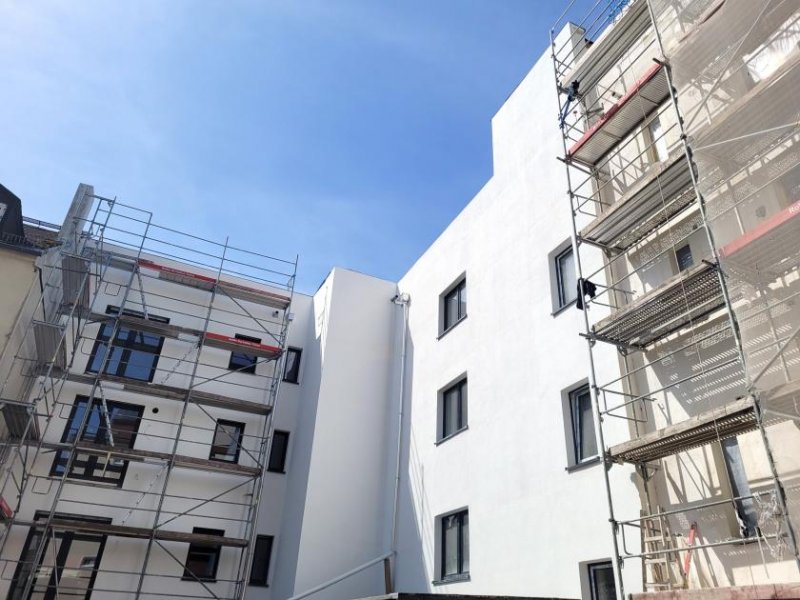 Hof 1386 - Baujahr 2025 – 2 Zi.-Eigentumswohnung mit Aufzug und Balkon Wohnung kaufen