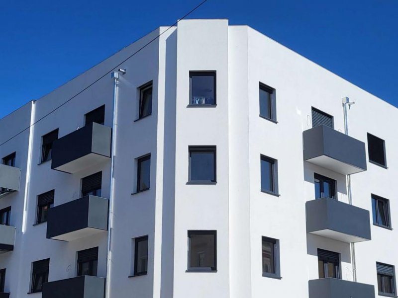 Hof Baujahr 2026 – 2 Zi.-Eigentumswohnung mit Aufzug und Balkon Wohnung kaufen