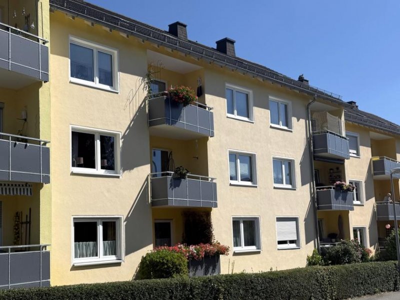 Hof 1372 - Hof-Krötenbruck: 4-Zi.-Eigentumswohnung mit Balkon Wohnung kaufen