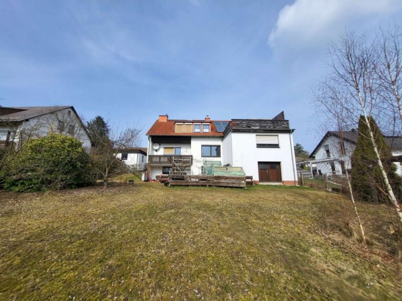 Hof Hof-Krötenbruck: Zweifamilienhaus in Bestlage Haus kaufen