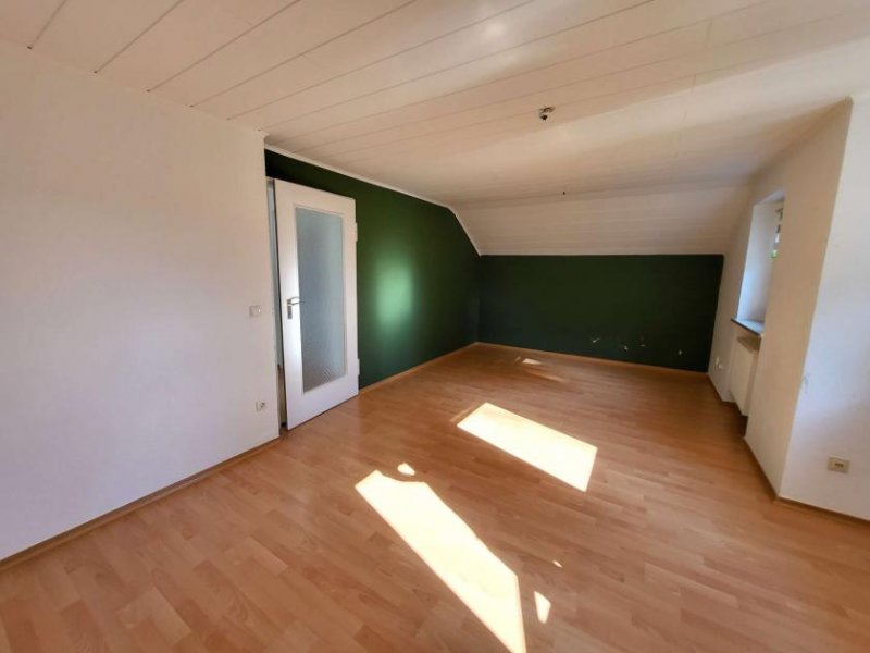 Hof TOP: Mehrfamilienhaus in Hof-Krötenbruck Gewerbe kaufen