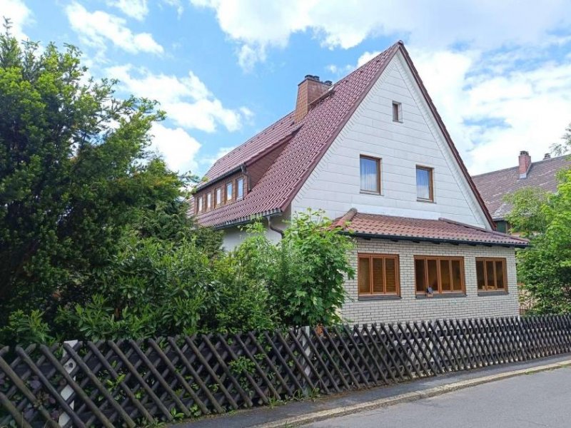 Selb Selb: Bezugsfreies 1-2 Familienhaus mit Garten Haus kaufen