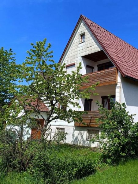 Selb Selb: Bezugsfreies 1-2 Familienhaus mit Garten Haus kaufen