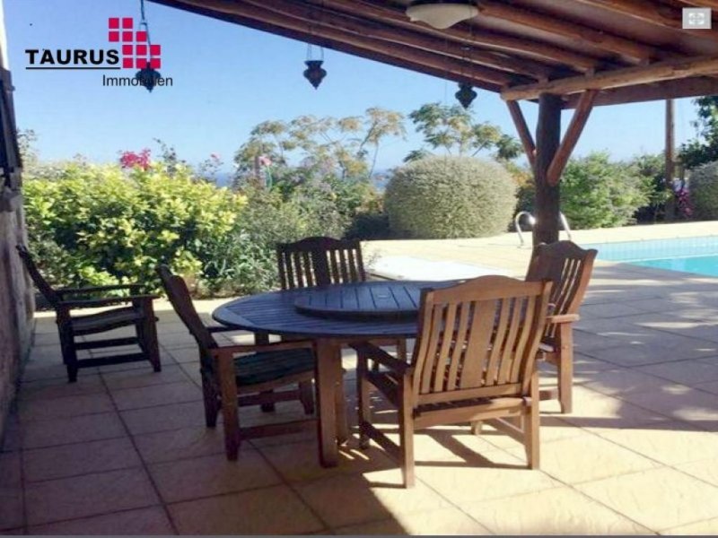 Lapta Exclusive zyprische Steinvilla auf traumhaftem Panorama - Grundstück Haus kaufen