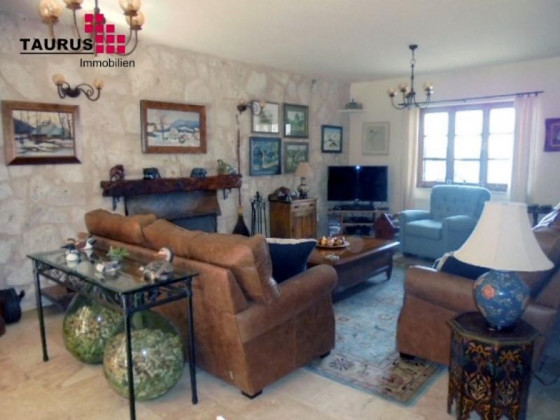 Lapta Exclusive zyprische Steinvilla auf traumhaftem Panorama - Grundstück Haus kaufen