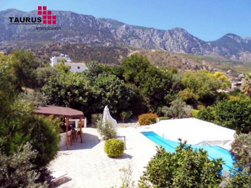 Lapta Zyprische Villa in modernster Art renoviert | Exclusivste Lage Haus kaufen