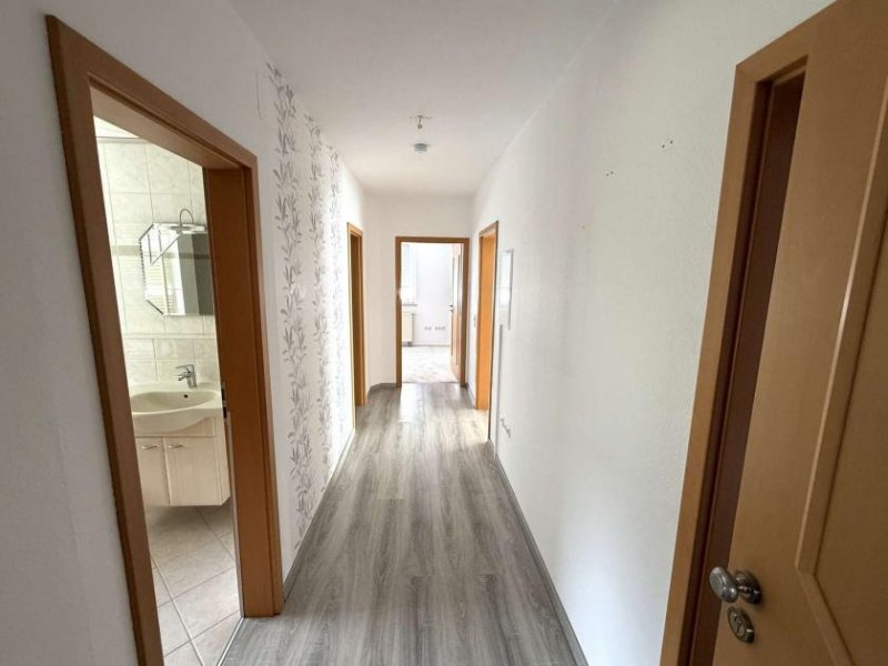 Oberkotzau Oberkotzau: Gepflegtes 1-2 Familienhaus in ruhiger Lage Haus kaufen