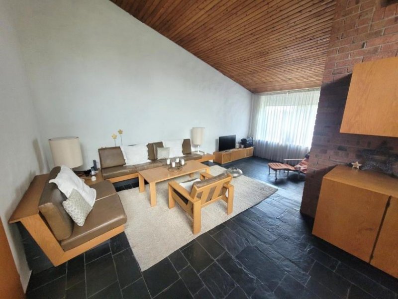 Feilitzsch 1346 - 2 km von Hof: Extravagantes Architektenhaus mit 3.000 m² Grundstück Haus kaufen