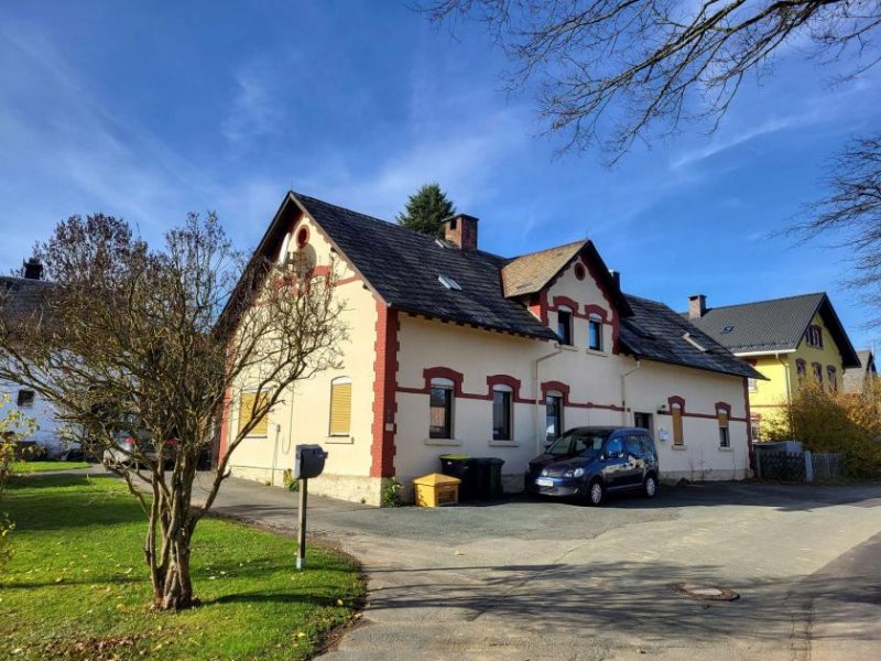 Regnitzlosau GÜNSTIG: Großzügiges Einfamilienhaus mit Garten bei Regnitzlosau Haus kaufen