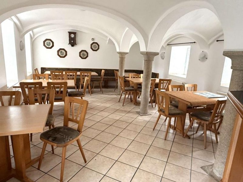 Regnitzlosau Regnitzlosau: Anwesen zum Wohnen und Arbeiten Haus kaufen