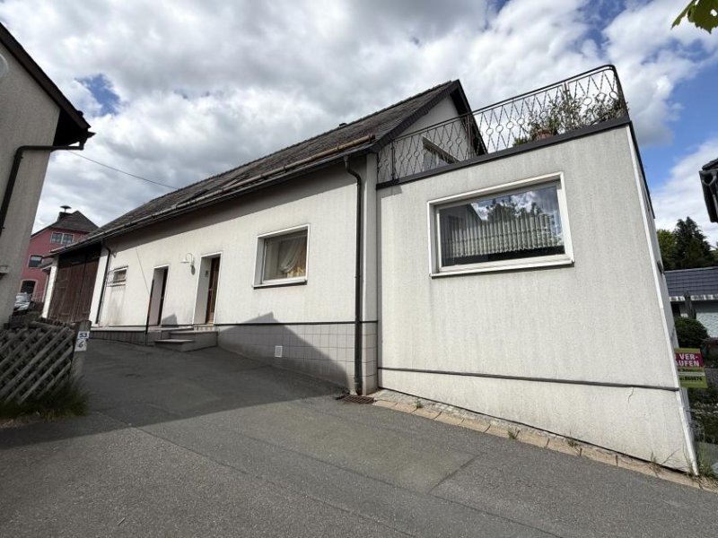 Helmbrechts 1350 - 1-2 Familienhaus zwischen Helmrechts und Schwarzenbach/W. Haus kaufen
