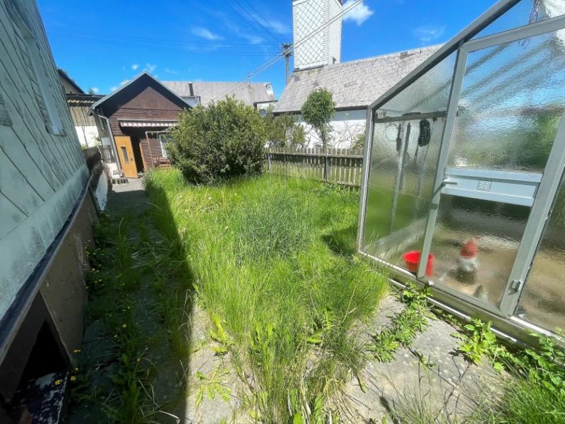 Helmbrechts 1366 - Attraktive Doppelhaushälfte bei Helmbrechts Haus kaufen