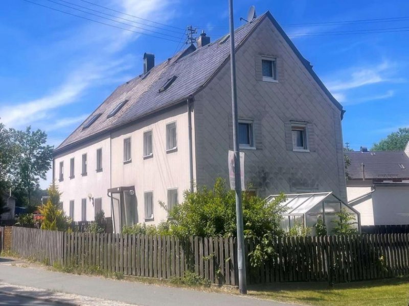 Helmbrechts Attraktive Doppelhaushälfte bei Helmbrechts Haus kaufen