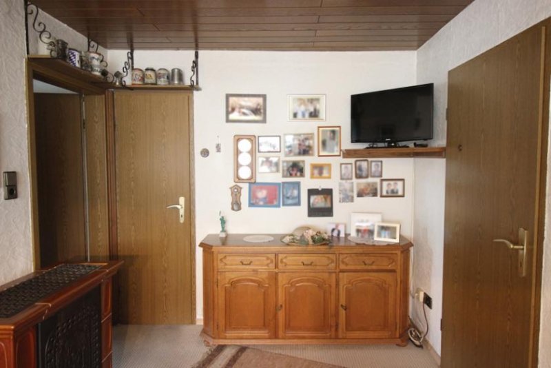 Kulmbach Chance für Anpacker - Doppelhaushälfte in Kulmbach Mangersreuth. Haus kaufen