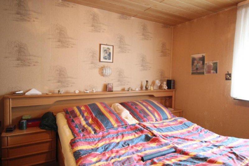 Kulmbach Chance für Anpacker - Doppelhaushälfte in Kulmbach Mangersreuth. Haus kaufen