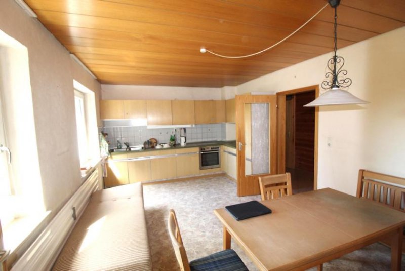 Wirsberg 2 Familien-Wohnhaus zur Eigennutzung oder als Kapitalanlage! Haus kaufen