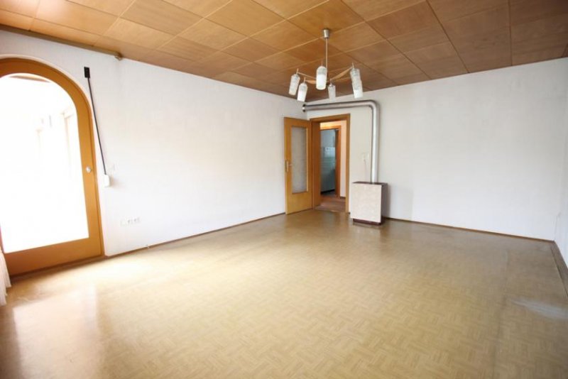 Stadtsteinach Platz für eine oder zwei Familien, großer Garten und ruhige Lage! Haus kaufen