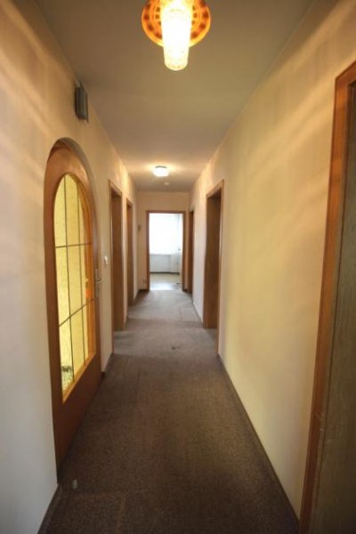 Stadtsteinach Platz für eine oder zwei Familien, großer Garten und ruhige Lage! Haus kaufen