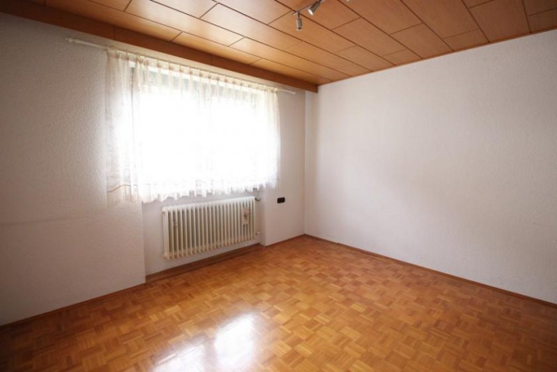 Kupferberg Platz für eine oder zwei Familien! Haus in ruhiger Umgebung Kupferbergs. Haus kaufen
