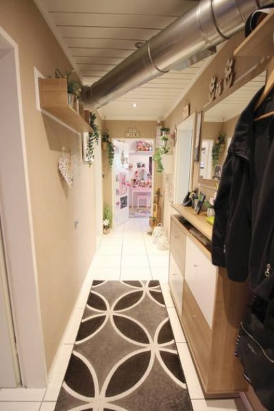 Bad Berneck im Fichtelgebirge Modernisierte Wohnung mit Wintergarten und Terrasse in Bad Berneck Wohnung kaufen