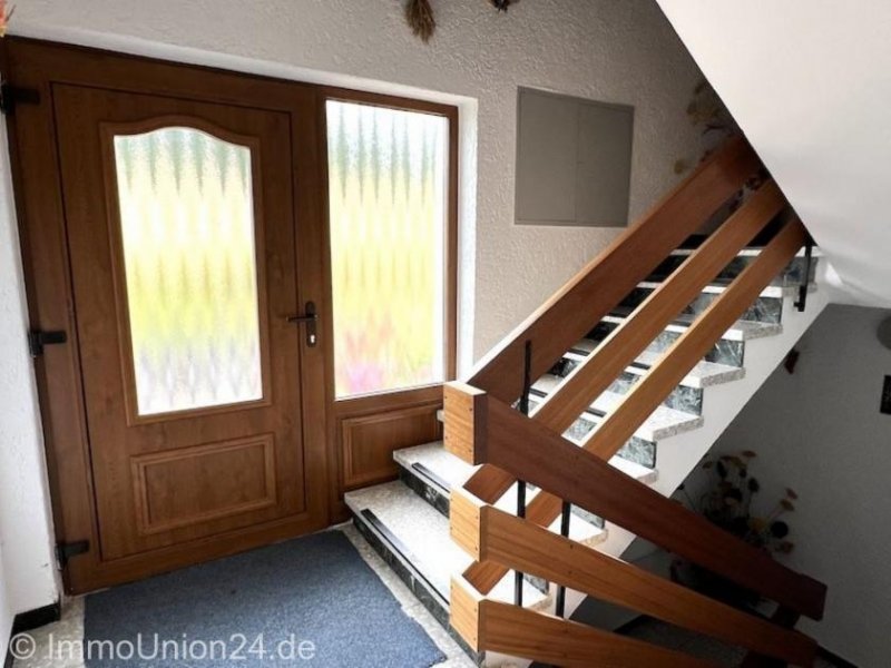 Ahorntal 359.000,- für freies Zweifamilienhaus im Herzen der Fränkischen Schweiz mit atemberaubender Aussicht Haus kaufen