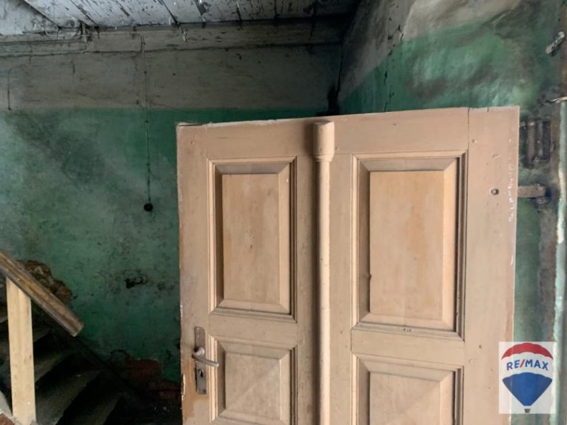 Neudrossenfeld ! Reduziert ! Naturliebhaber aufgepasst: Sanierungsbedürftiges EFH/ ZFH in wunderschöner Lage Haus kaufen