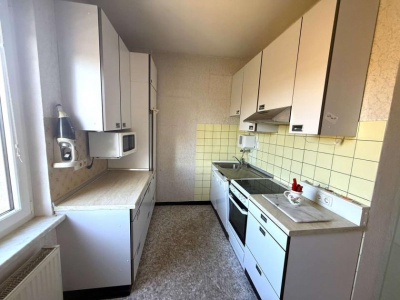 Waldsassen Dreifamilienhaus mit altersgerechter 140 m²-Wohnung in Waldsassen Gewerbe kaufen