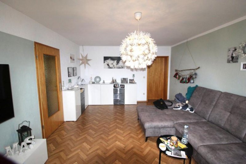 Kronach Kapitalanlage oder Eigennutzung?
Wohnhaus für zwei Familien in ländlicher Umgebung! Haus kaufen