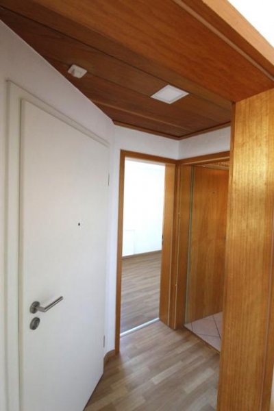 Kronach Kapitalanlage oder Eigennutzung?
Wohnhaus für zwei Familien in ländlicher Umgebung! Haus kaufen