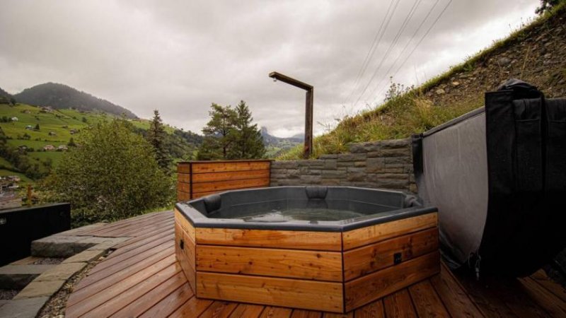 Wildhaus-Alt St. Johann Toggenburg Villa in Aussichtslage mit Sauna und Hotpot Haus kaufen