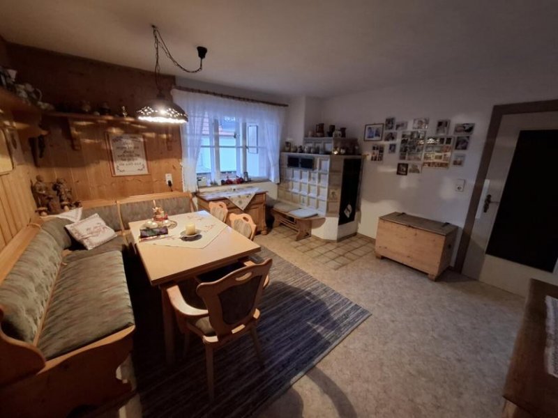 Maßbach Freistehendes Einfamilienhaus mit abgeschlossenen 650qm großem Grundstück im Ortskern Haus kaufen