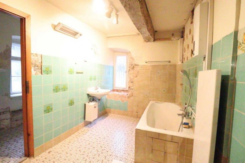 Obersinn WRS Immobilien - Landhaus mit Stil - ehemaliges Forsthaus Obersinn des Juliusspitals - Denkmal Haus kaufen