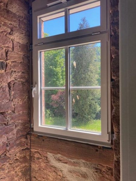 Collenberg Schloß zu verkaufen - Hotel / Wohnanlage / Tagungszentrum / Firmenzentrale Haus kaufen