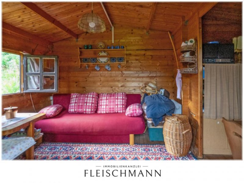 Suhl Ruhige Naturoase in Suhl - Erholung pur auf idyllischem Freizeitgrundstück Grundstück kaufen