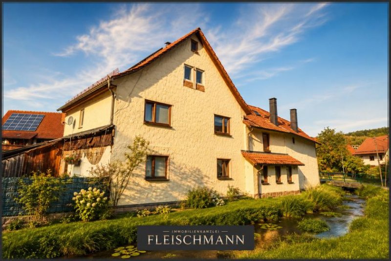 Schmeheim Modernisiertes Wohnhaus mit großem Grundstück, Terrasse und Ausbaupotenzial Haus kaufen