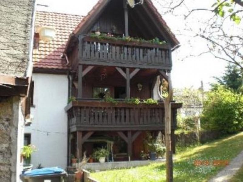 Zella-Mehlis Schickes kleines Einfamiliienhaus in gewachsener Wohngegend Haus kaufen